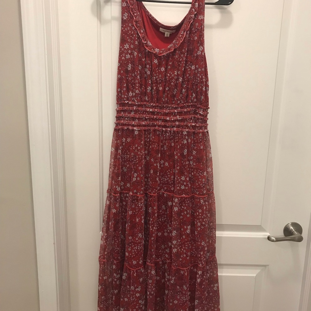NWOT Max Studio red floral scoop neck tiered maxi dress with smocked waist